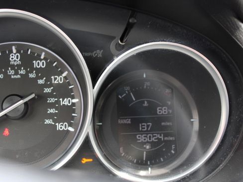 Used 2017 MAZDA MAZDA6 Sport image 21