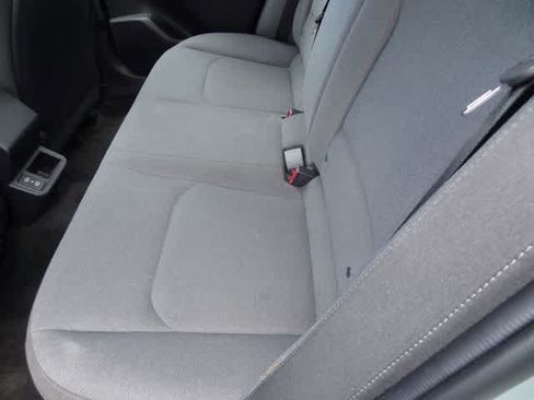 Used 2025 Kia K4 FWD image 17