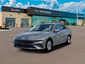 New 2026 Hyundai Elantra Hybrid FWD video 1