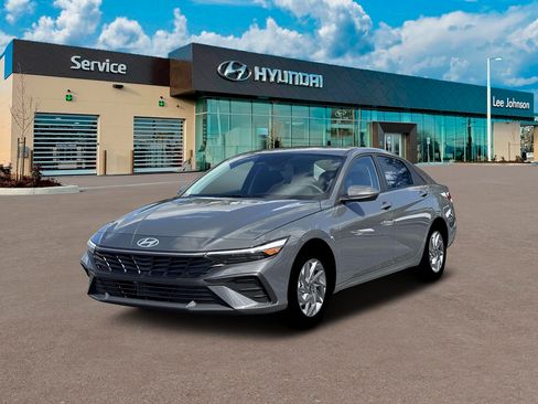 New 2026 Hyundai Elantra Hybrid FWD image 1