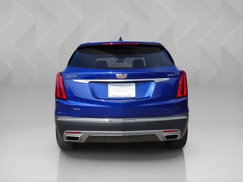 Certified 2023 Cadillac XT5 Premium Luxury w/ LPO, Floor Liner Package image 4