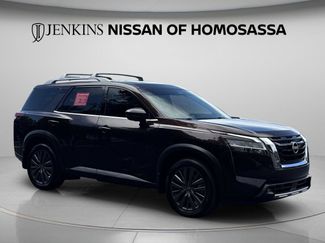 Certified 2022 Nissan Pathfinder SL w/ SL Premium Package FWD video 1