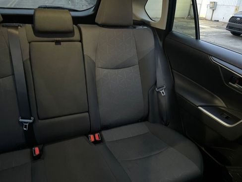 Used 2025 Toyota RAV4 XLE image 37