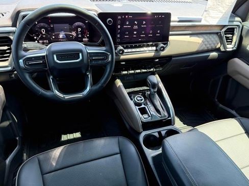 Certified 2024 GMC Canyon Denali AWD/4WD image 2