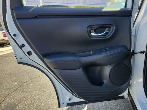 New 2026 Honda HR-V LX image 12