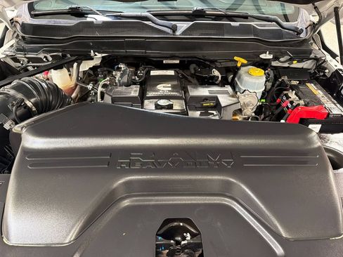 Used 2022 RAM 3500 Limited AWD/4WD image 55
