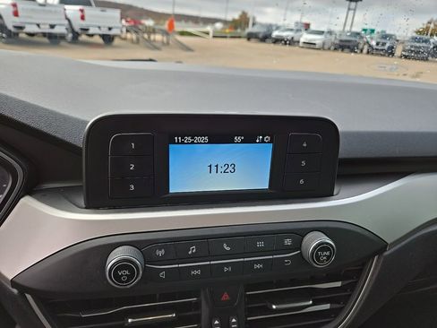 Used 2022 Ford Escape S image 28