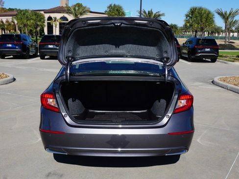 Used 2019 Honda Accord Touring image 35