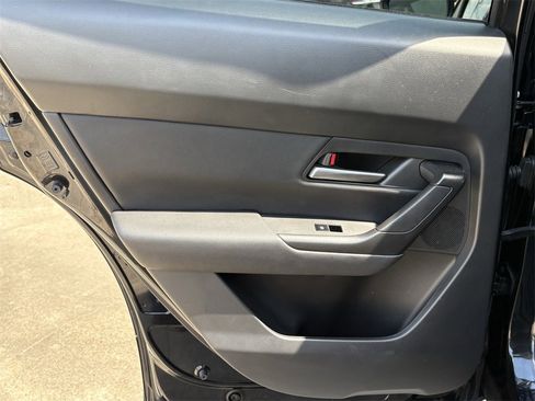 Used 2023 MAZDA CX-50 2.5 S w/ Convenience Package image 23