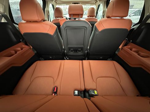 New 2026 Kia Carnival SX image 15