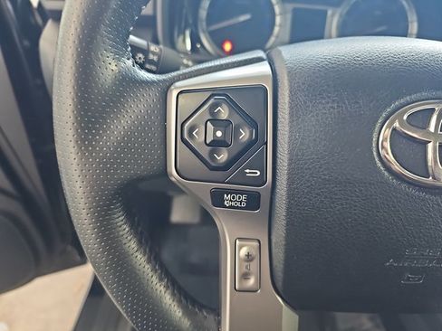 Used 2016 Toyota 4Runner Limited image 18