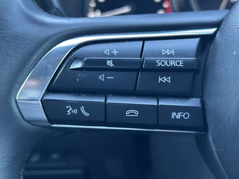 Used 2024 MAZDA MAZDA3 s image 22