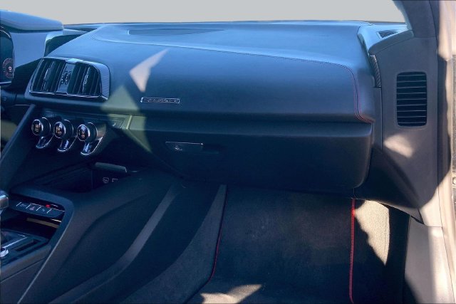 Used 2018 Audi R8 V10 plus AWD/4WD image 16