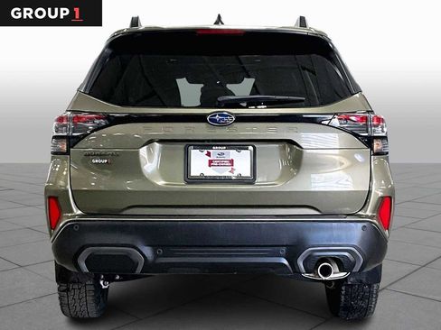 Used 2025 Subaru Forester Limited image 5