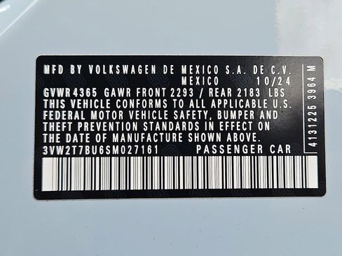 Certified 2025 Volkswagen Jetta GLI Autobahn image 27