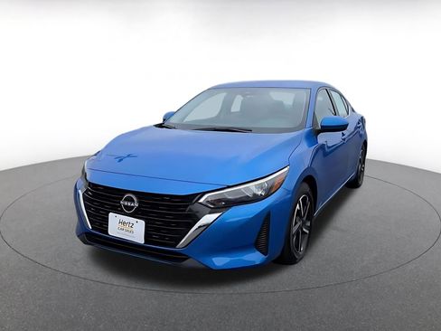 Used 2025 Nissan Sentra SV image 7