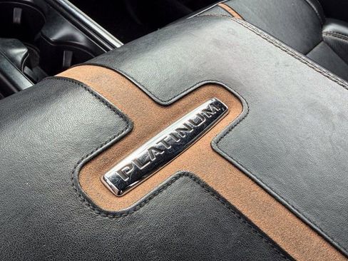 Used 2023 Ford F150 Platinum image 18