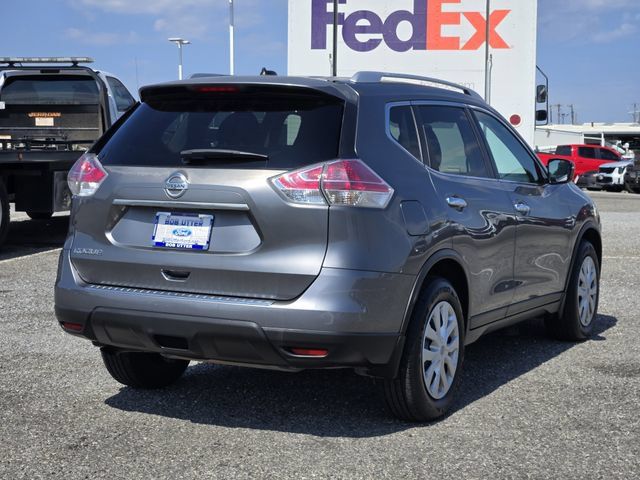 Used 2016 Nissan Rogue S w/ Appearance Package FWD image 7