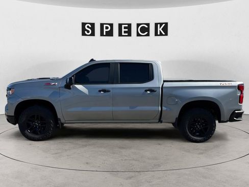 Used 2024 Chevrolet Silverado 1500 LT Trail Boss w/ Convenience Package II AWD/4WD image 8