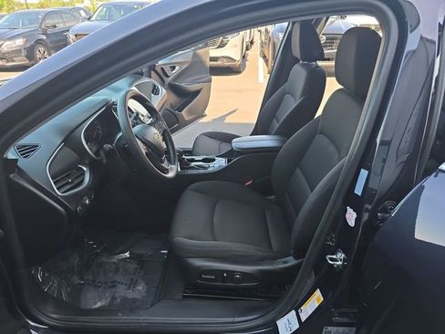 Used 2023 Chevrolet Malibu LT FWD image 12