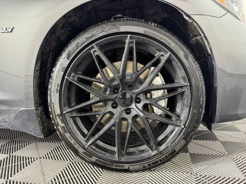 Used 2015 INFINITI Q70 L 3.7 w/ Deluxe Touring Package AWD/4WD image 47