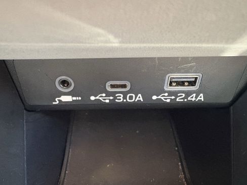 Certified 2025 Subaru Outback Premium image 23