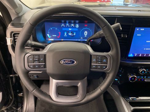 New 2026 Ford F250 Lariat w/ Black Appearance Package AWD/4WD image 19