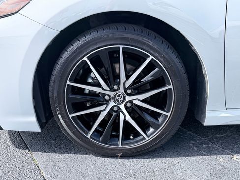 Used 2023 Toyota Camry SE image 33