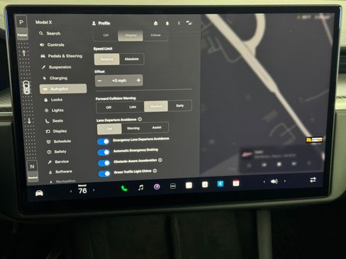 Used 2022 Tesla Model X Plaid image 28