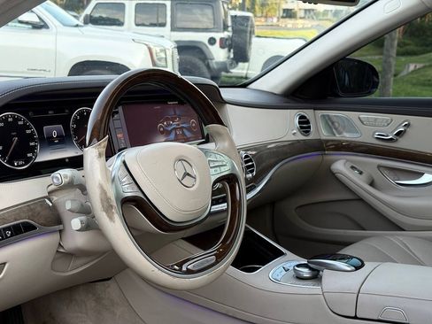 Used 2015 Mercedes-Benz S 550 4MATIC Sedan image 13
