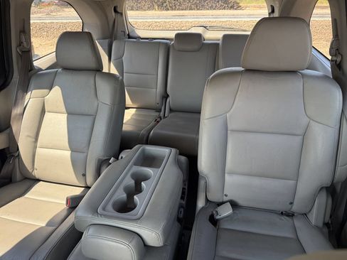 Used 2014 Honda Odyssey EX-L image 15