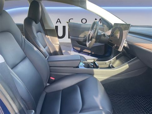 Used 2018 Tesla Model 3 Long Range image 8