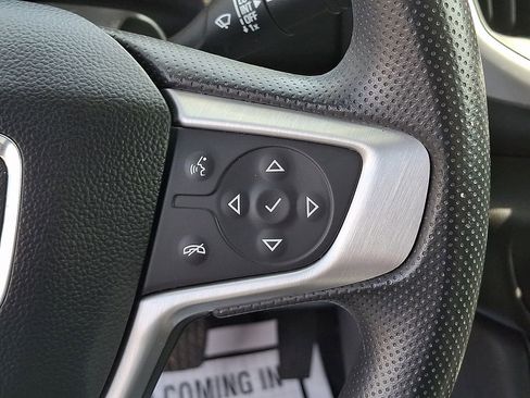 Used 2022 GMC Terrain SLE w/ Driver Convenience Package FWD image 23