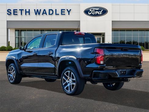 Used 2024 Chevrolet Colorado Z71 w/ Z71 Convenience Package 2 image 5