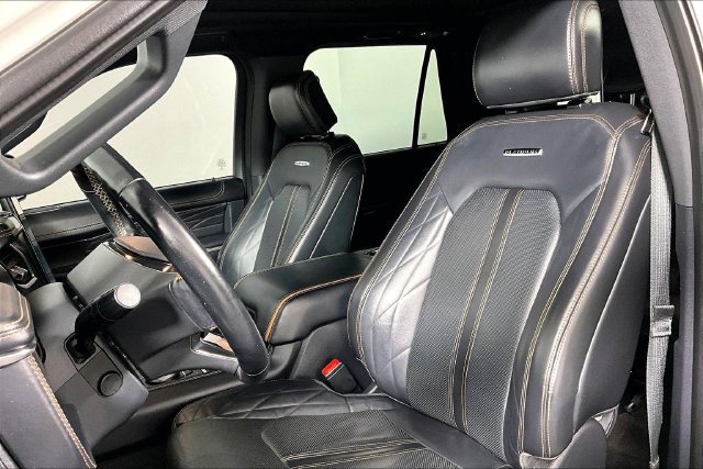 Used 2022 Ford Expedition Platinum RWD image 29