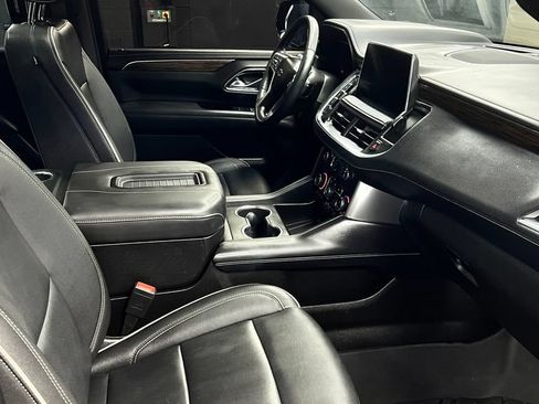 Used 2024 Chevrolet Tahoe Premier AWD/4WD image 8