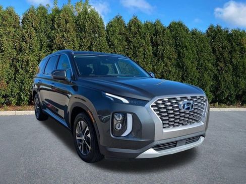 Used 2022 Hyundai Palisade SEL image 3