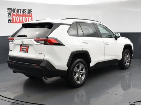 Used 2024 Toyota RAV4 XLE FWD image 4