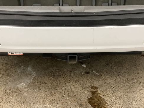 Used 2012 Toyota Sienna LE image 29