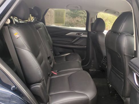 Used 2019 MAZDA CX-9 Touring image 27