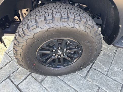 Used 2025 Ford F150 Raptor image 4