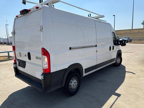 Used 2023 RAM ProMaster 2500 FWD image 9