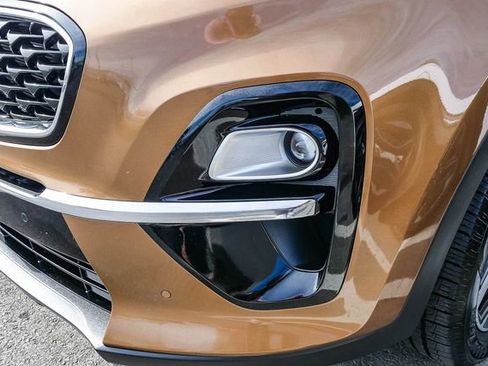 Used 2021 Kia Sportage EX w/ EX Technology Package FWD image 7