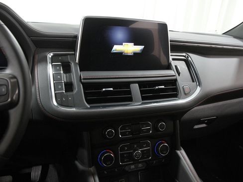 Certified 2023 Chevrolet Suburban RST w/ Sport Performance Package image 10