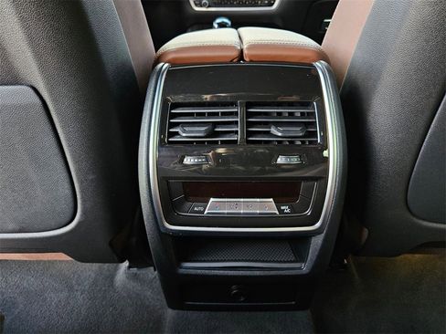 Used 2023 BMW X5 xDrive40i w/ M Sport Package image 22