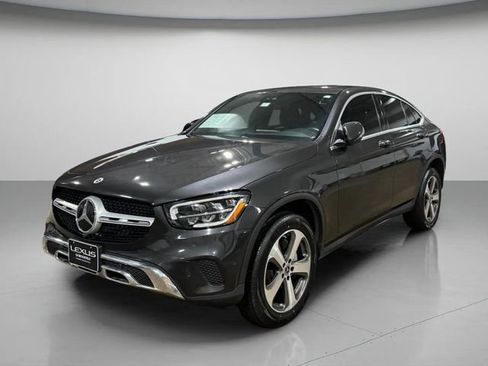 Used 2023 Mercedes-Benz GLC 300 4MATIC Coupe image 10