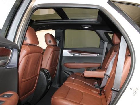 New 2026 Cadillac XT5 Sportv AWD/4WD image 6