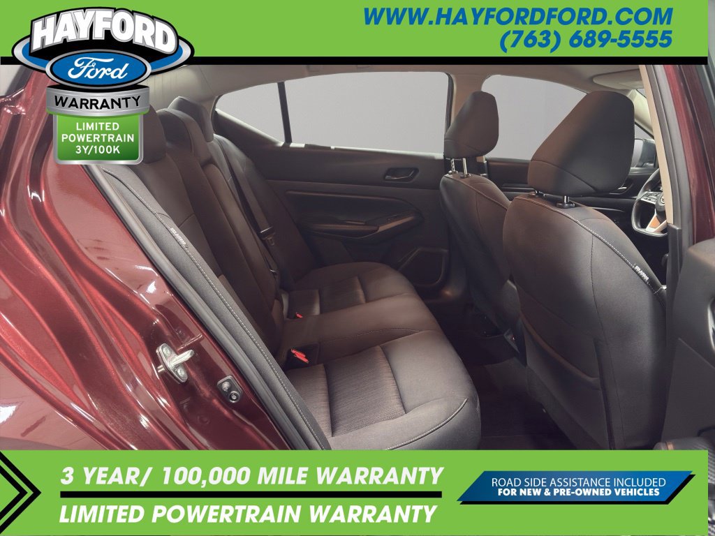 Used 2025 Nissan Altima 2.5 SV FWD image 21