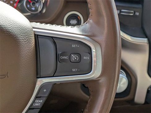 Used 2020 RAM 1500 Laramie image 27