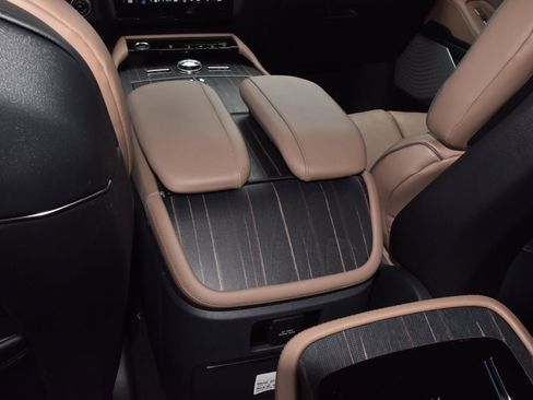 New 2026 Lincoln Navigator Black Label image 19